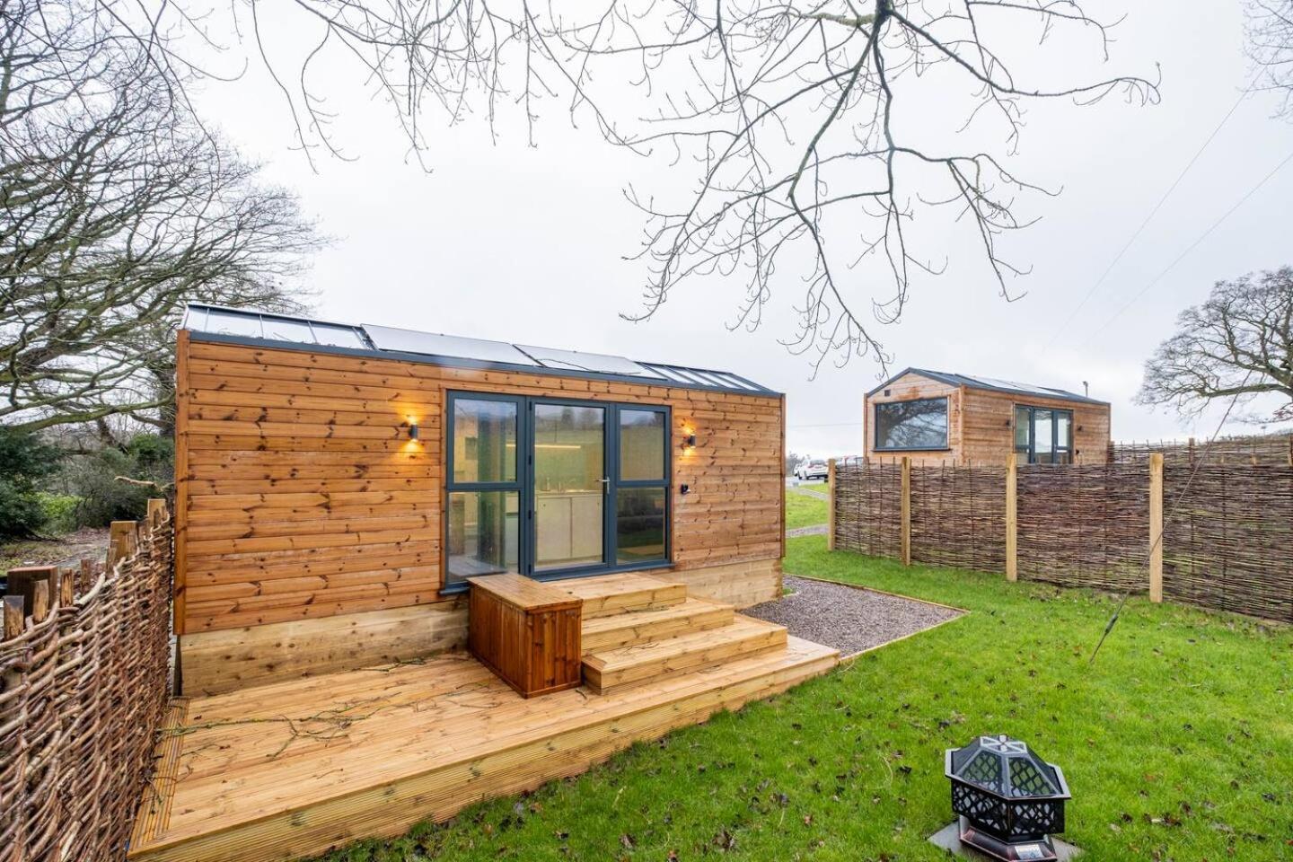 Beautiful Cabins In Herefordshire Countryside 외부 사진